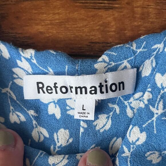 Reformation Marlowe Blue and White Floral Dress, size L - Picture 3 of 8